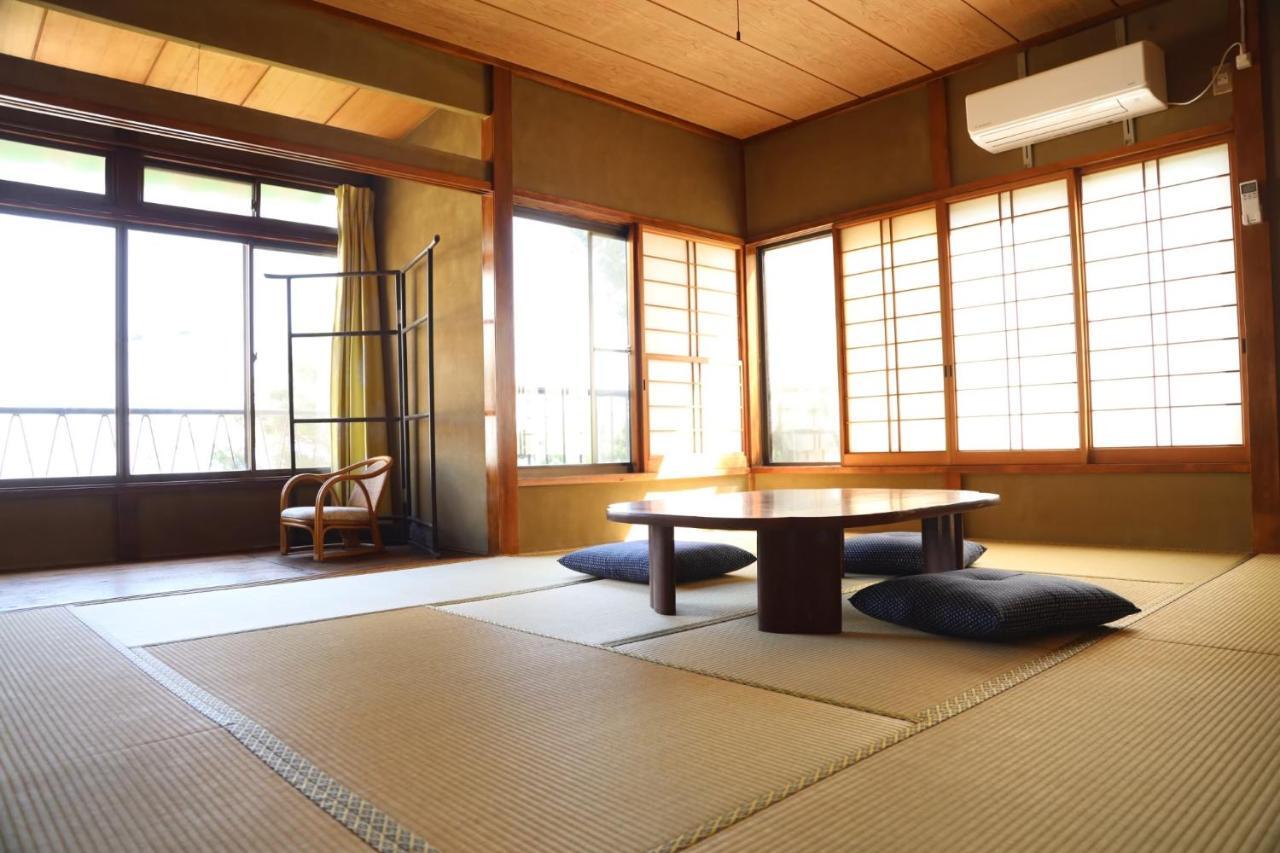 Guesthouse Nishihara Atami  Esterno foto